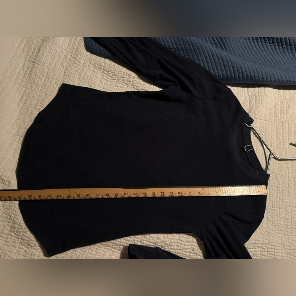 Yundai Navy Long Sleeve Navy Blue Crew Neck Sweatshirt Sz M - Picture 9 of 9